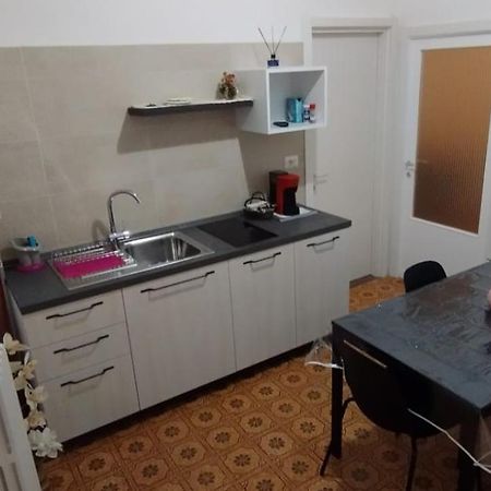 דירות פרוג'ה Casa Di Aldina מראה חיצוני תמונה